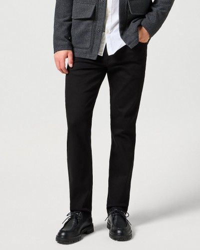 Nohavice WRANGLER pánske 112357 GREENSBORO DEEP INK 393